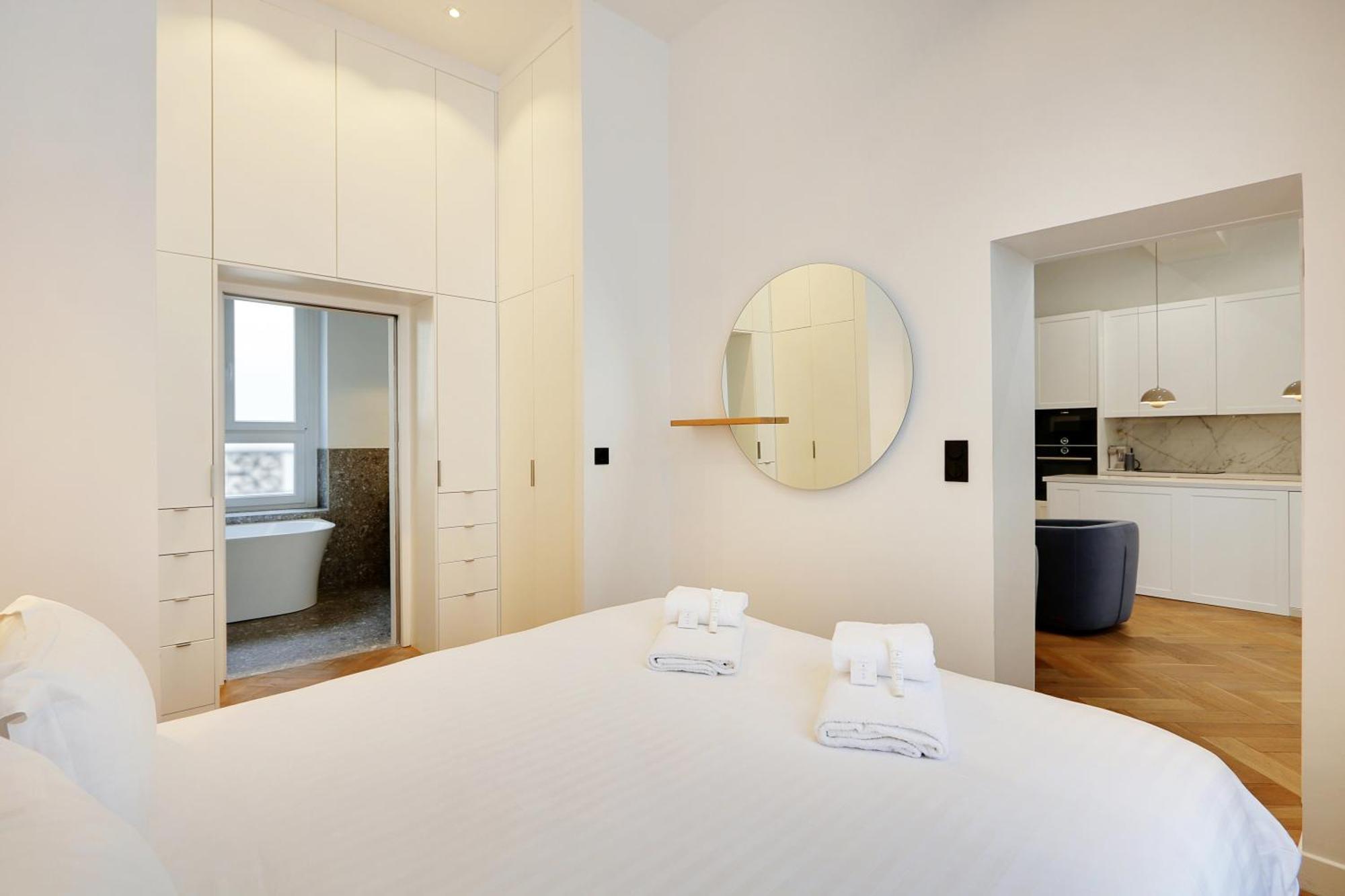 Pick A Flat's In Louvre - Rue Saint-hyacinthe Paris